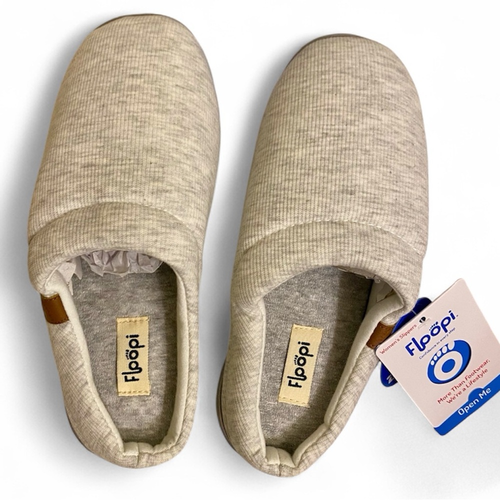 CABINCORE FLOOPI MEMORY FOAM SLIPPER WOMENS MEDIUM SZ 7-8 SLIP-ON INDOOR/OUTDOOR